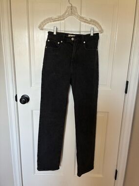 Madewell women’s Black Straight Jeans